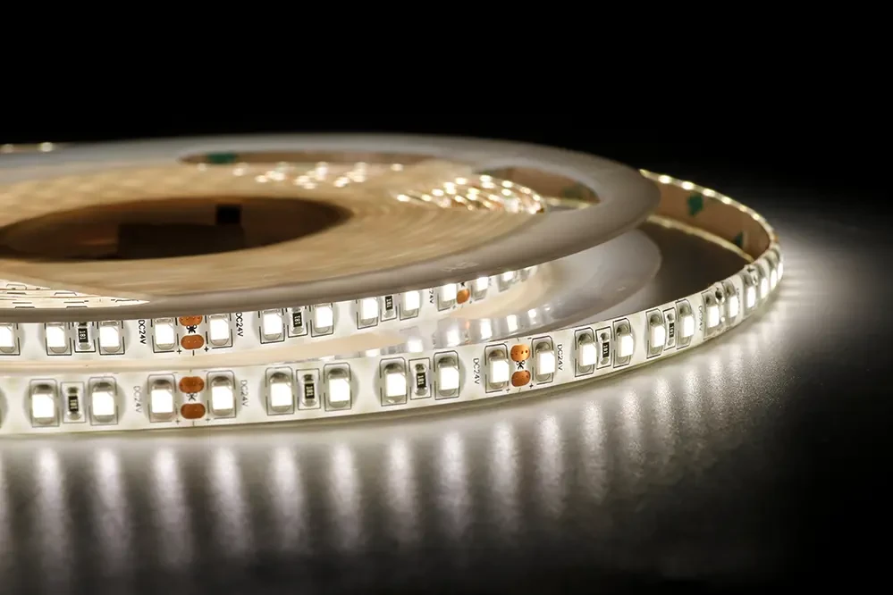 SMD2835 LED Strip UTFS-S2835-12008