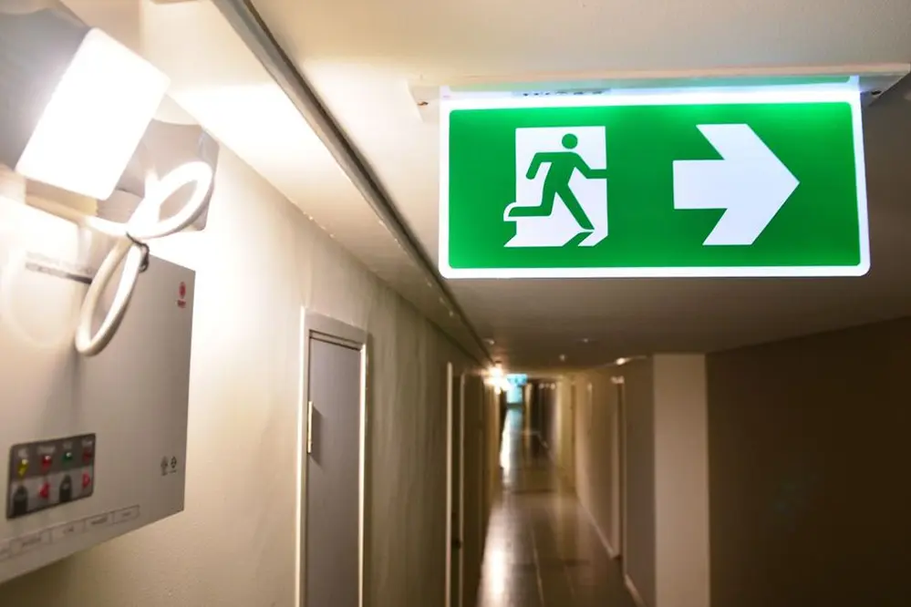 The Complete Guide to Emergency Lighting