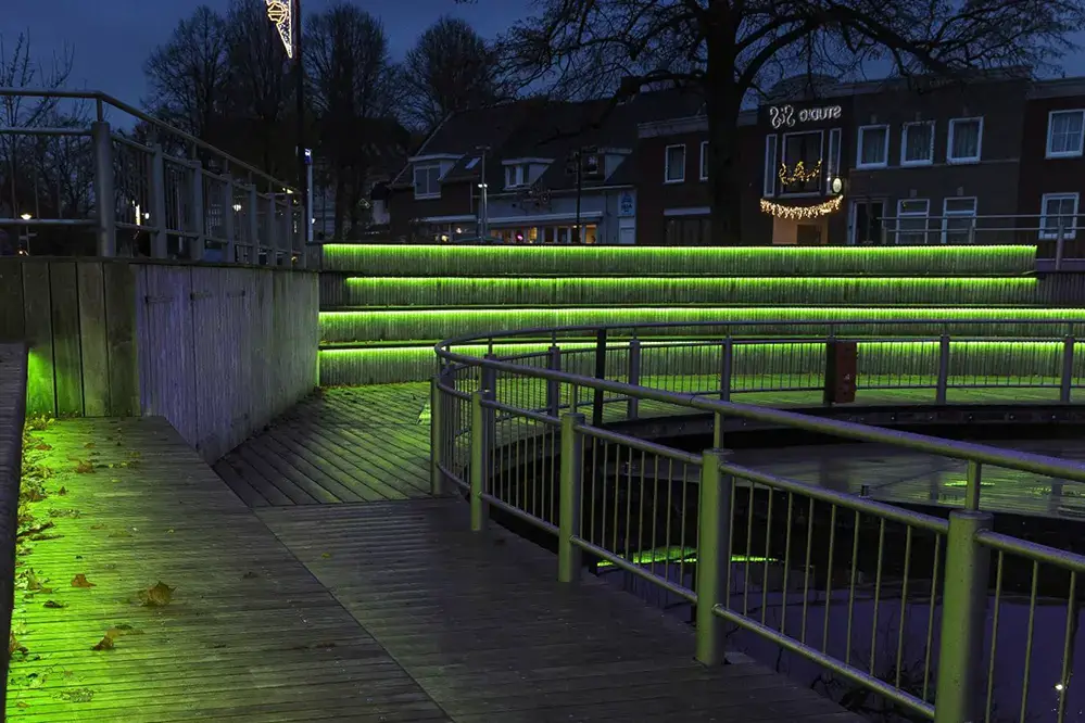 RGB LED Strip as Contour Lighting