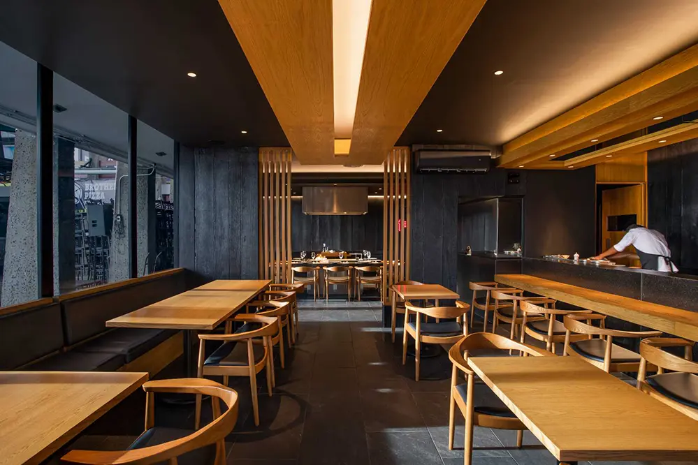 accent Lighting in Restaurant