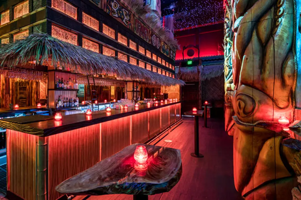 decorative Lighting in Restaurant